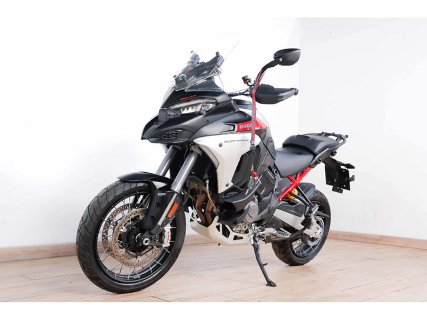 Ducati MULTISTRADA V4 RALLY