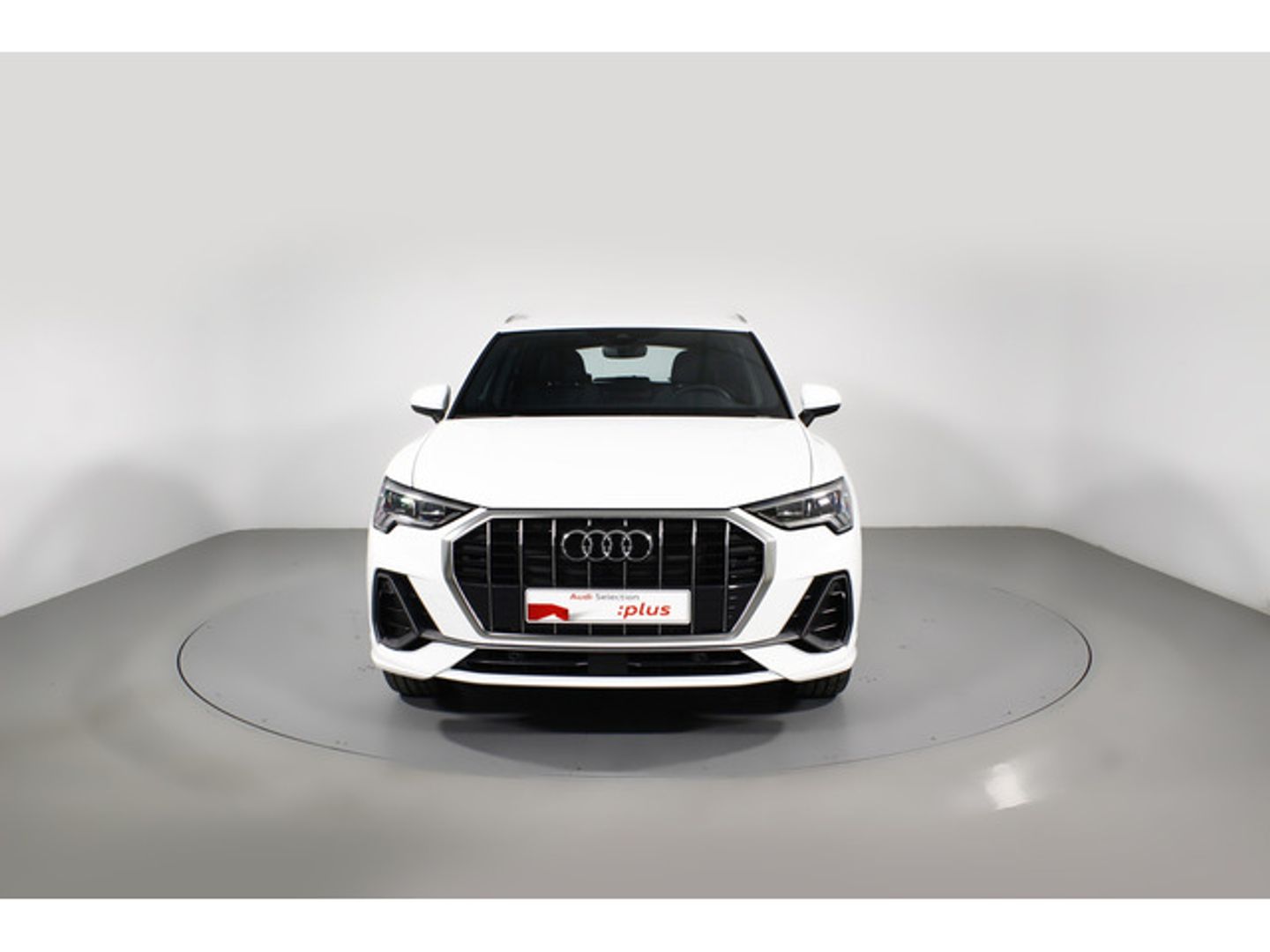 Audi Q3 TFSIe 45 TFSI e S line