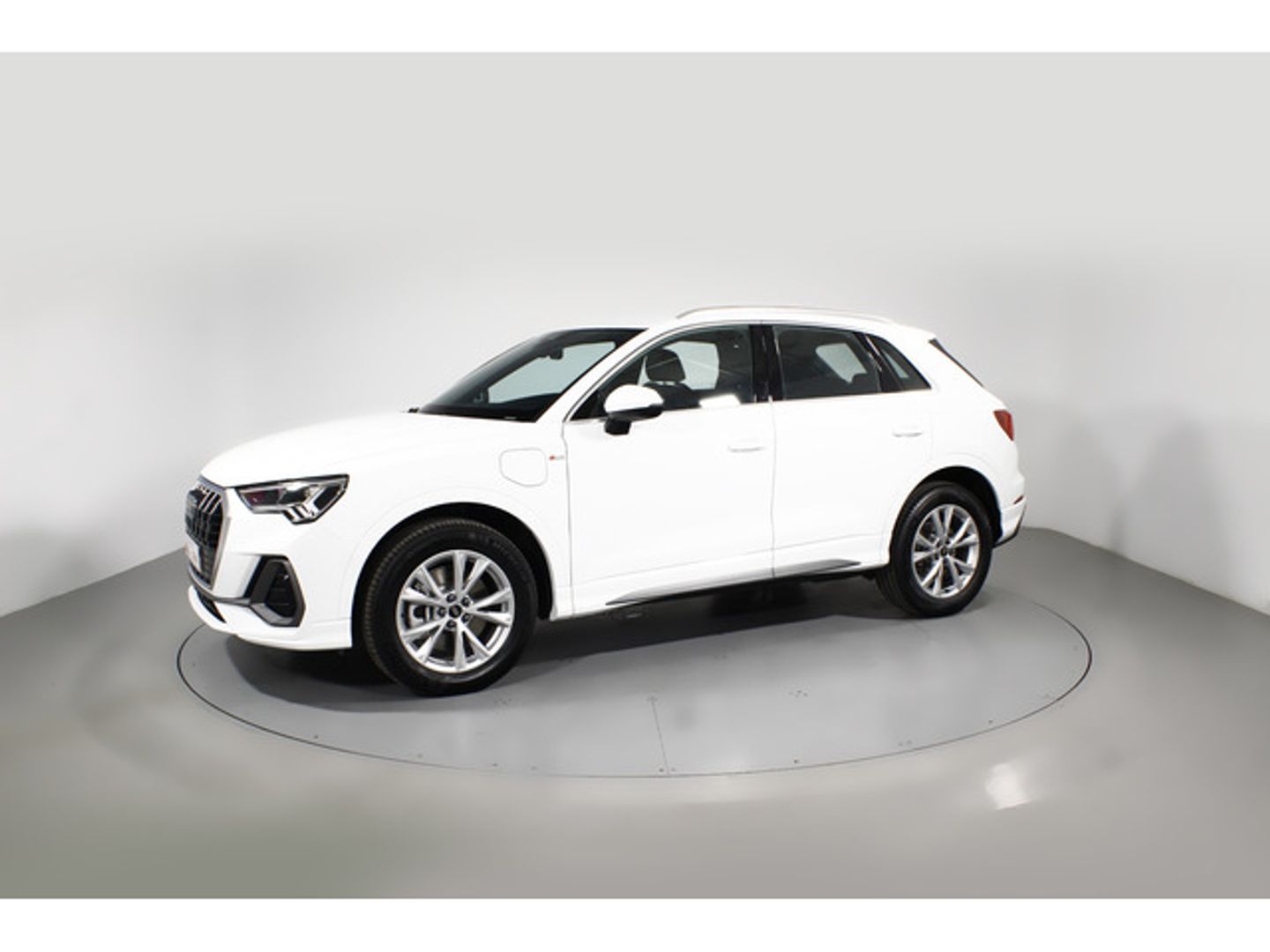 Audi Q3 TFSIe S line 45 TFSI e 180 kW (245 CV) S tronic