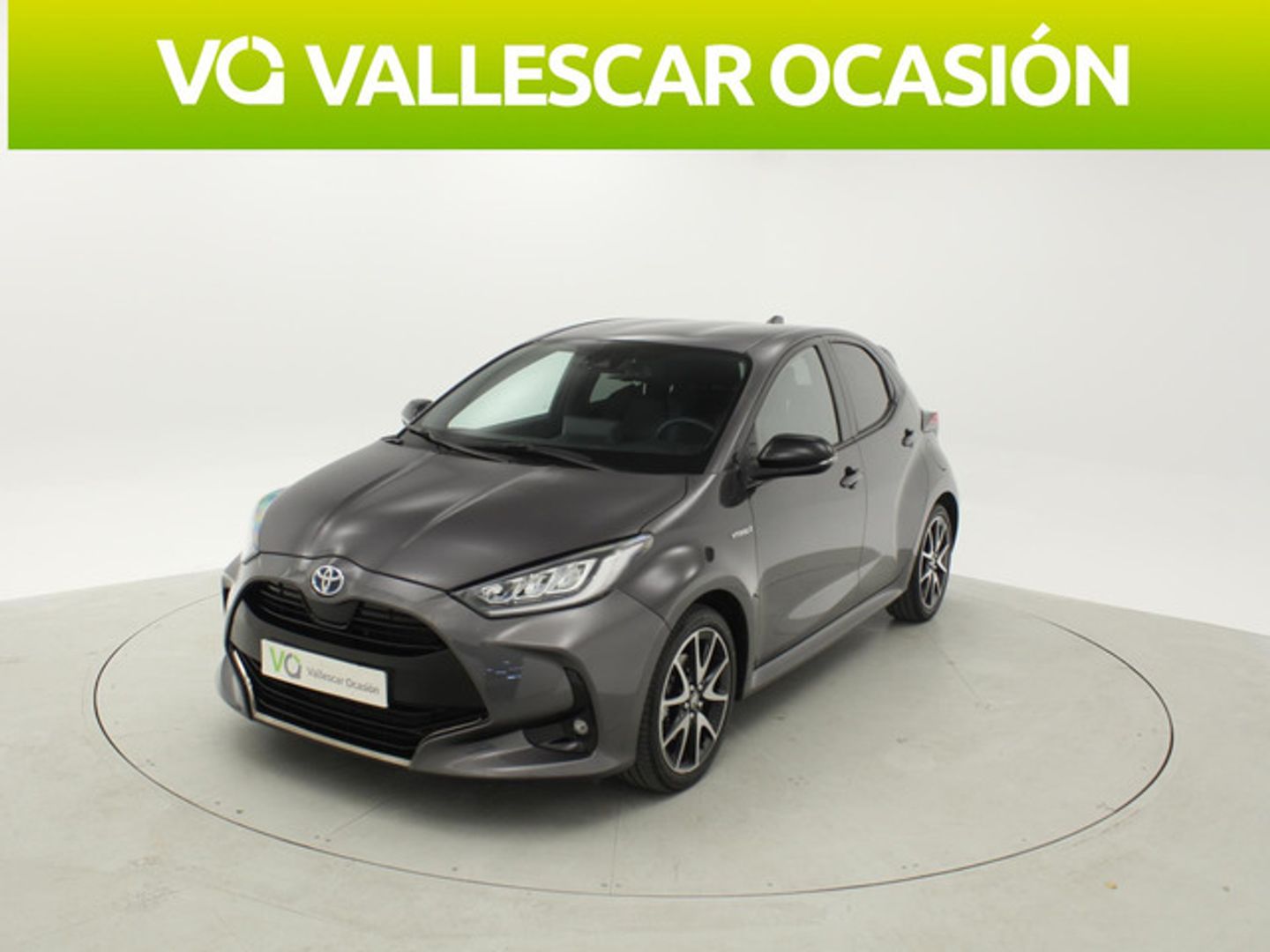 Toyota Yaris 1.5 120H Style Plus Gris Compact