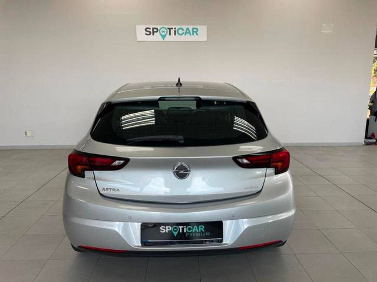 Opel Astra 1.2 Turbo Elegance