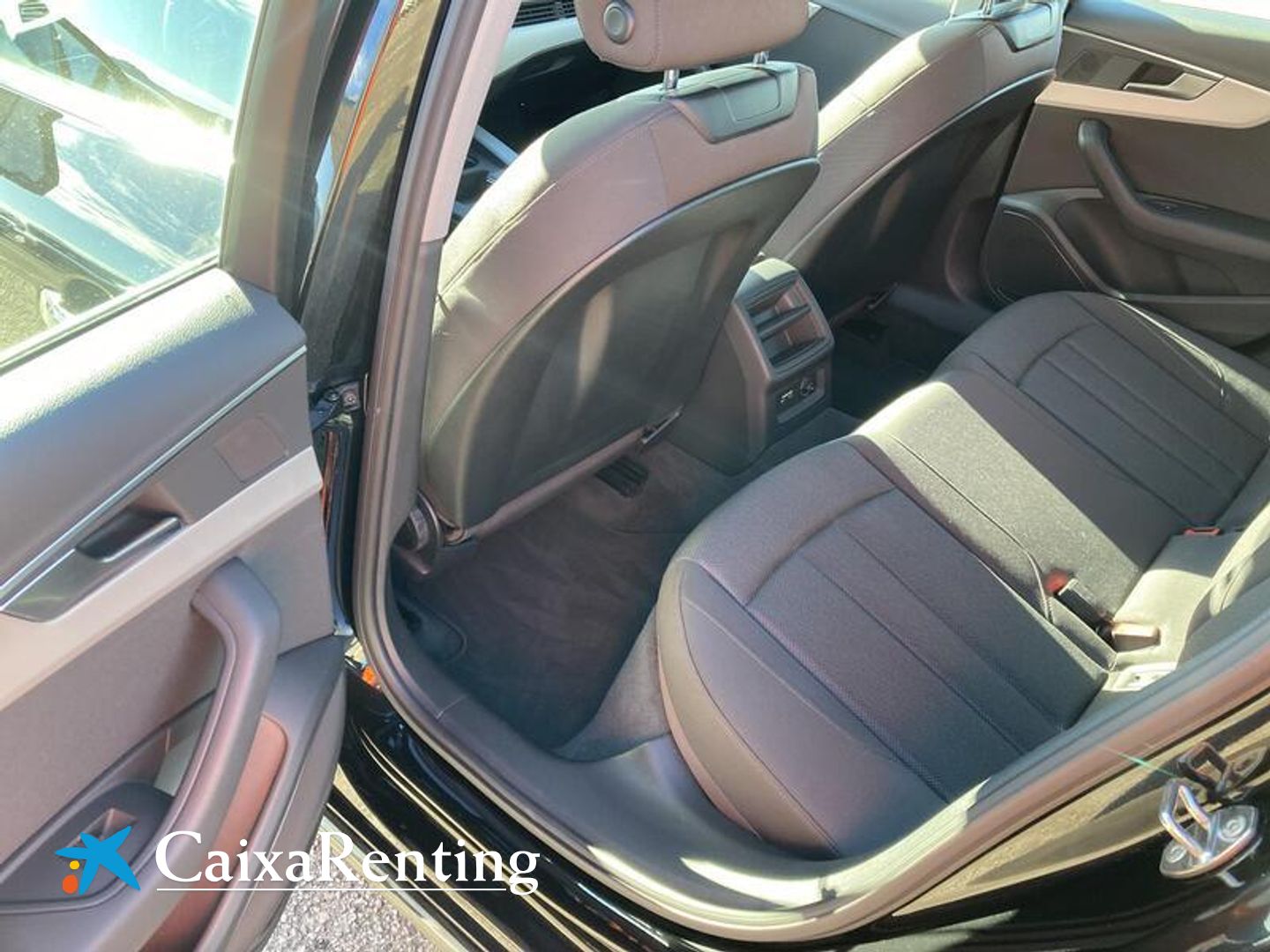 Audi A4 30 TDI Advanced