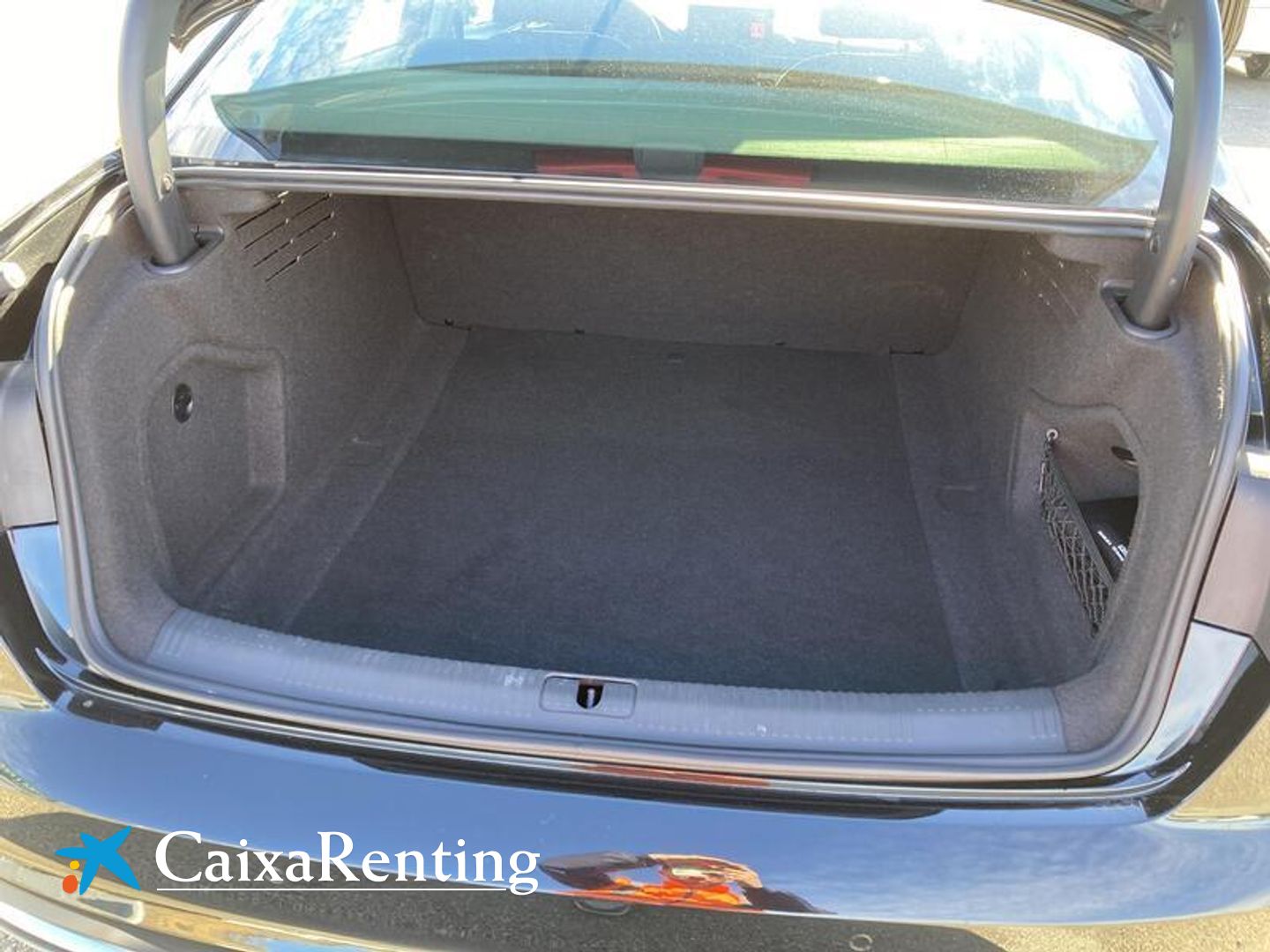 Audi A4 30 TDI Advanced