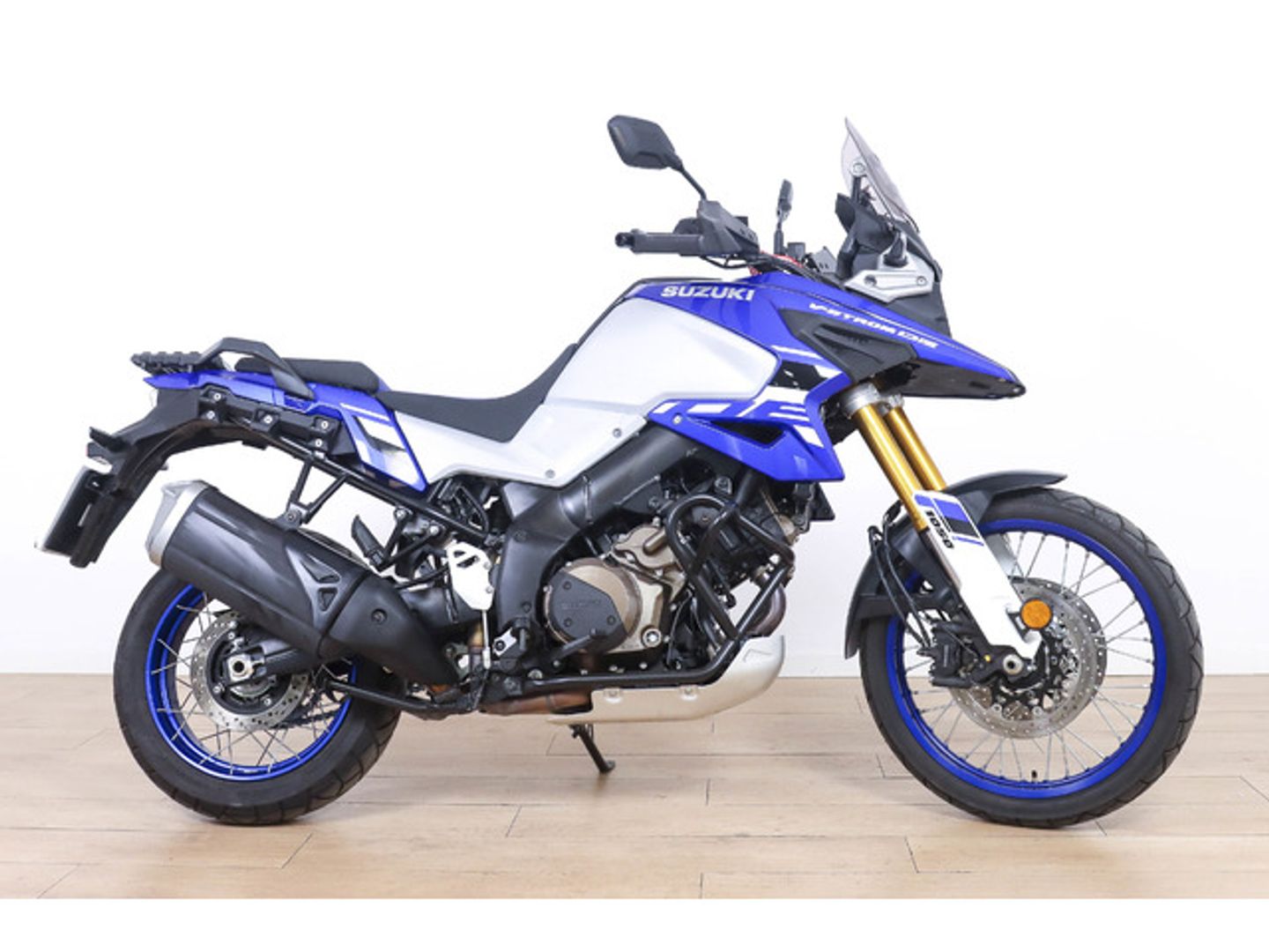 Suzuki V-STROM 1050 Blanco Motorcycle