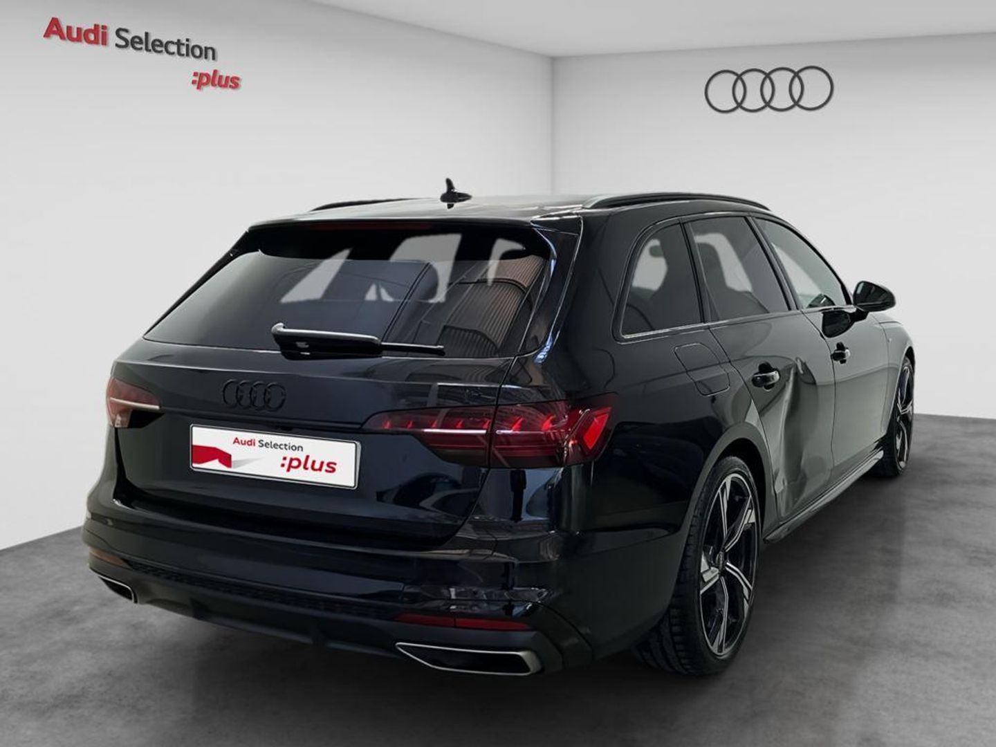 Audi A4 Avant 35 TFSI Black line