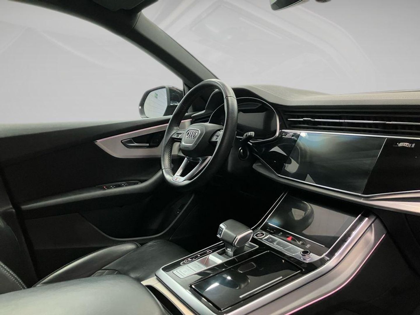 Audi Q8 45 TDI Black line plus