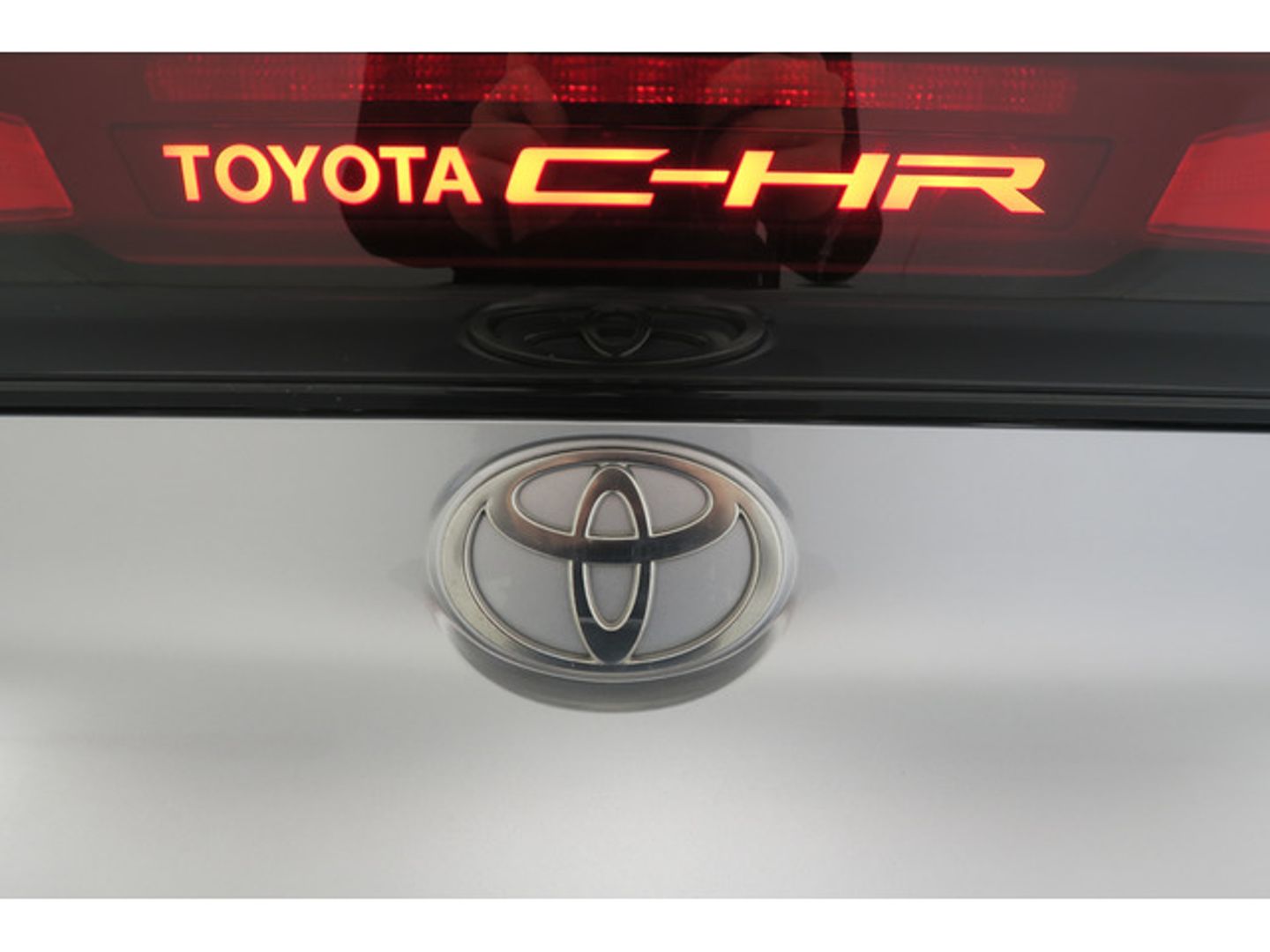 Toyota C-HR 140H