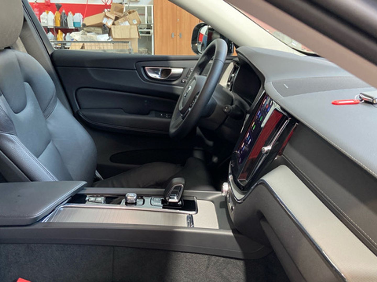 Volvo XC60 T6 Ultimate Dark