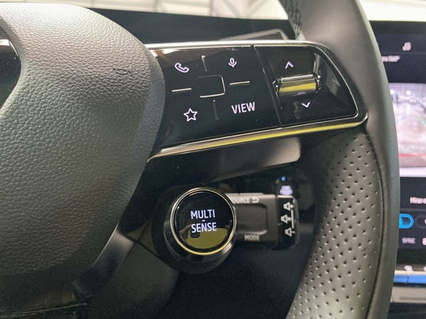 Renault Espace E-Tech 200 Iconic