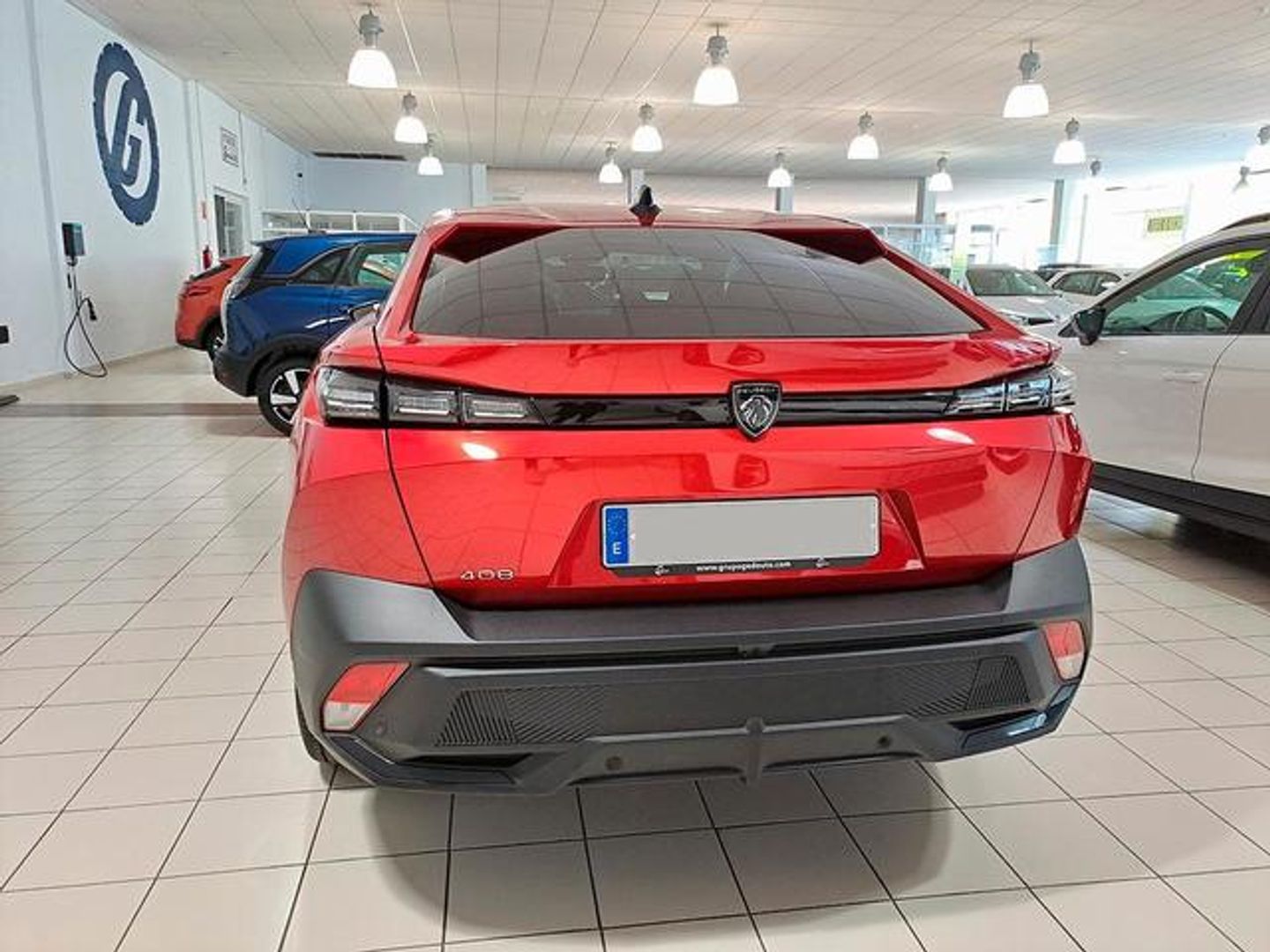 Peugeot 408 Puretech 130 Allure Pack EAT8 96 kW (130 CV)