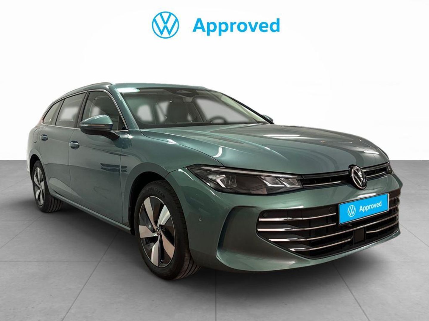 Volkswagen Passat Variant 1.5 eTSI Business Verde Familiar