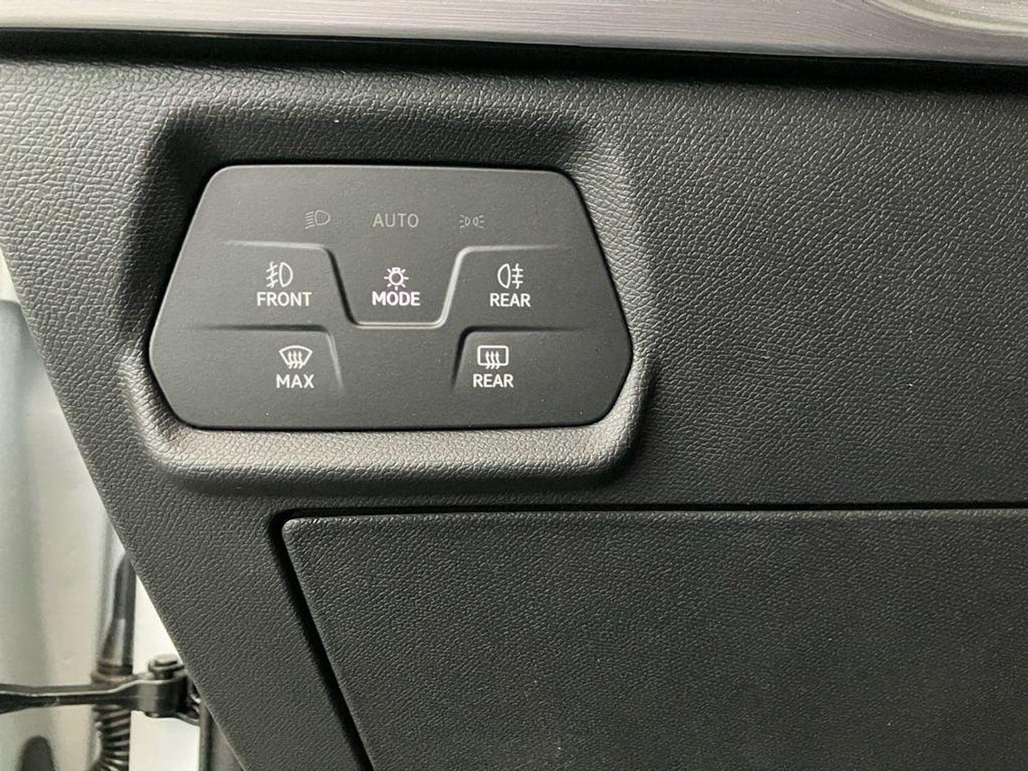 SEAT León 2.0 TDI S&S FR XL Vision DSG 110 kW (150 CV)
