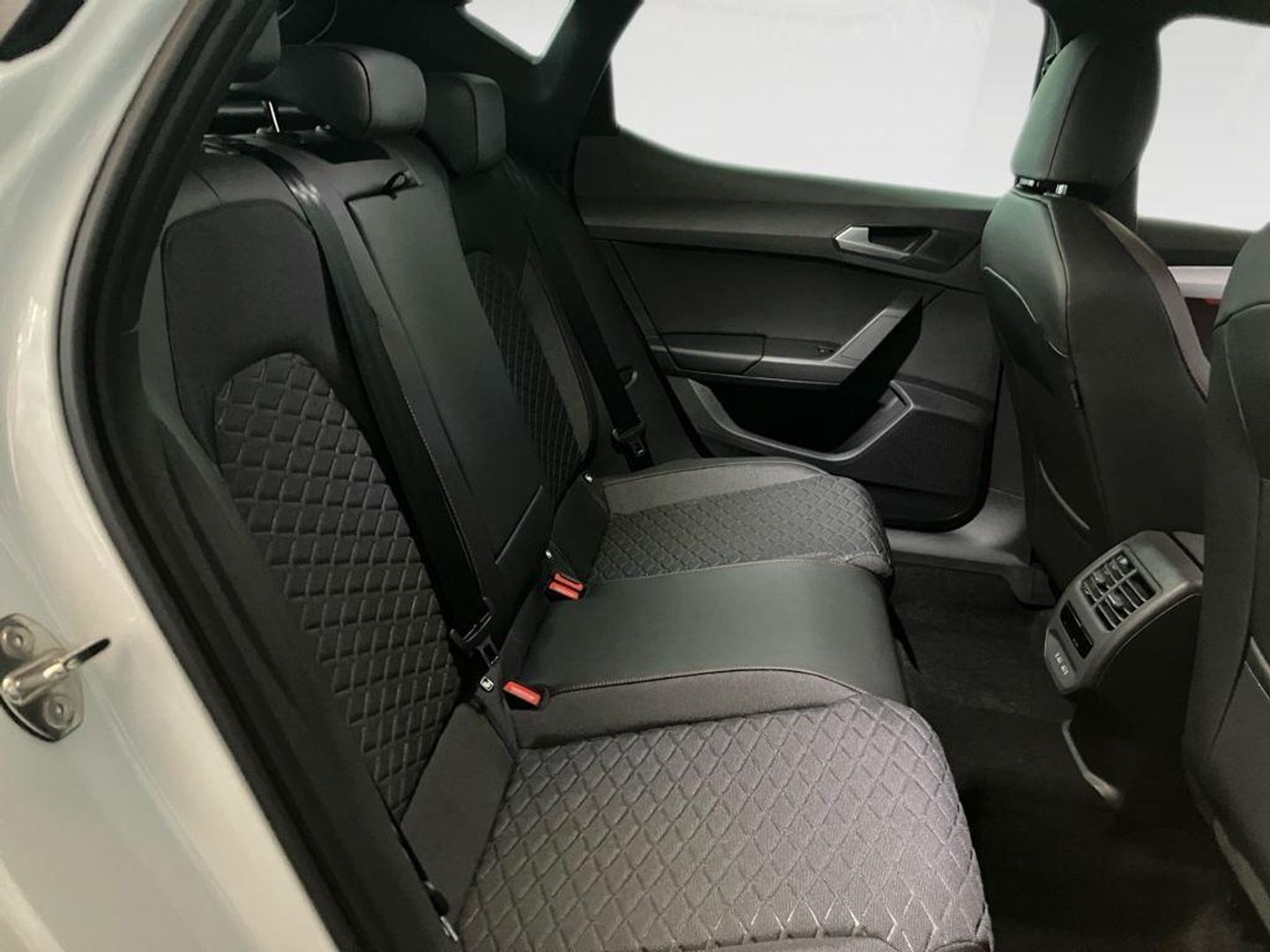 SEAT León 2.0 TDI S&S FR XL Vision DSG 110 kW (150 CV)