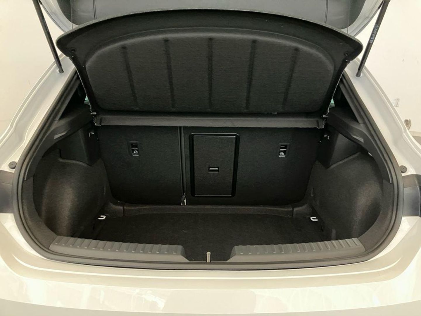 SEAT León 2.0 TDI S&S FR XL Vision DSG 110 kW (150 CV)
