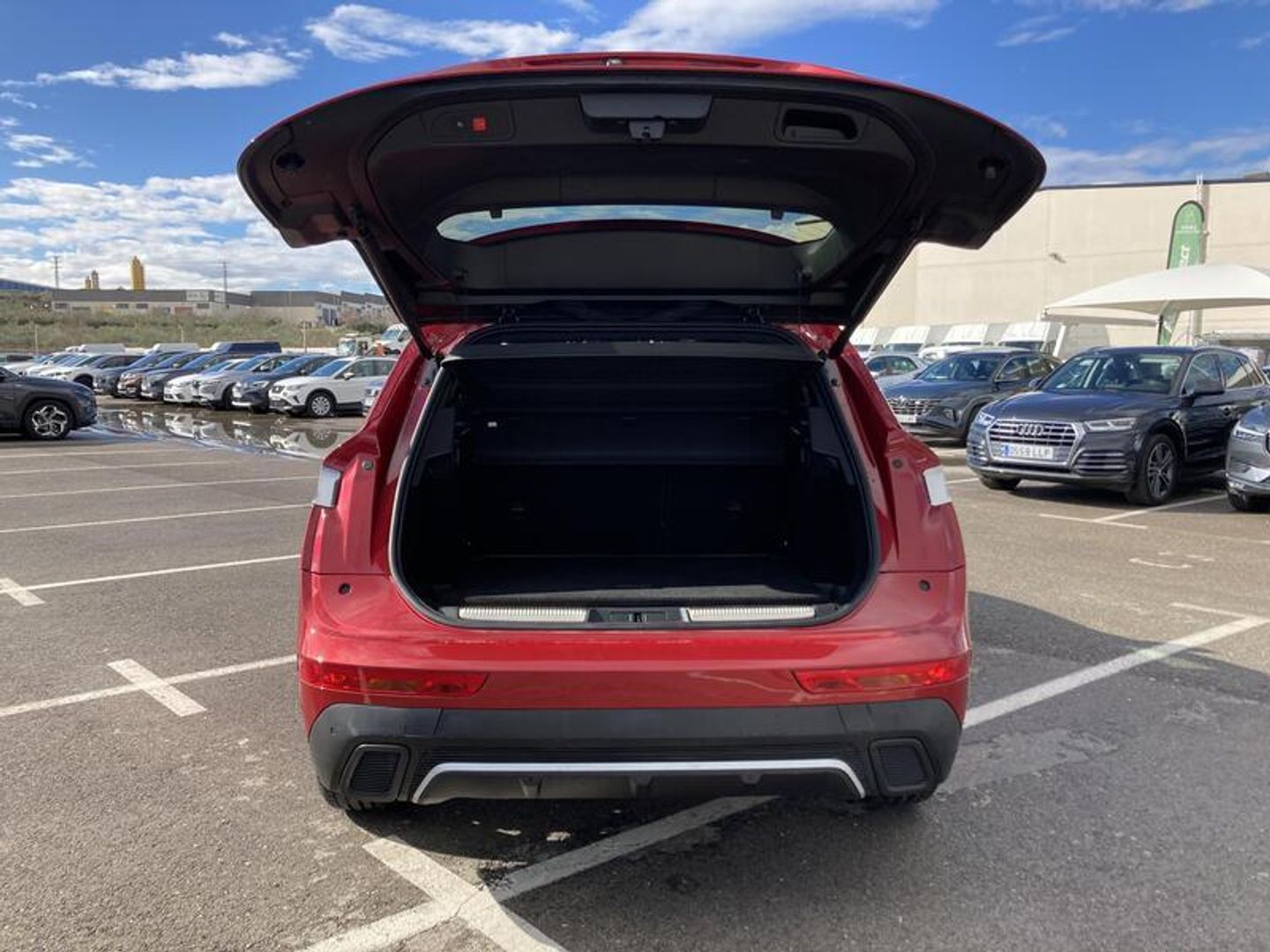 DS DS7 Crossback BlueHDi 130 So Chic Auto 96 kW (130 CV)
