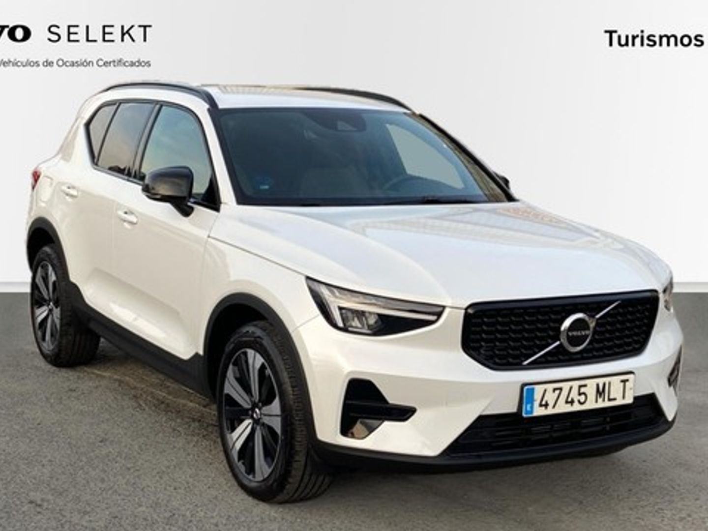 Volvo XC40 T4 Recharge Plus Dark