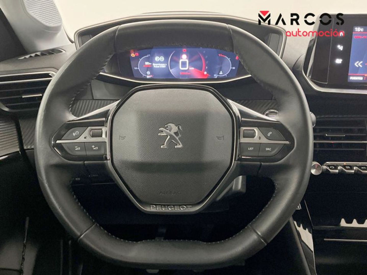 Peugeot 208 PureTech 100