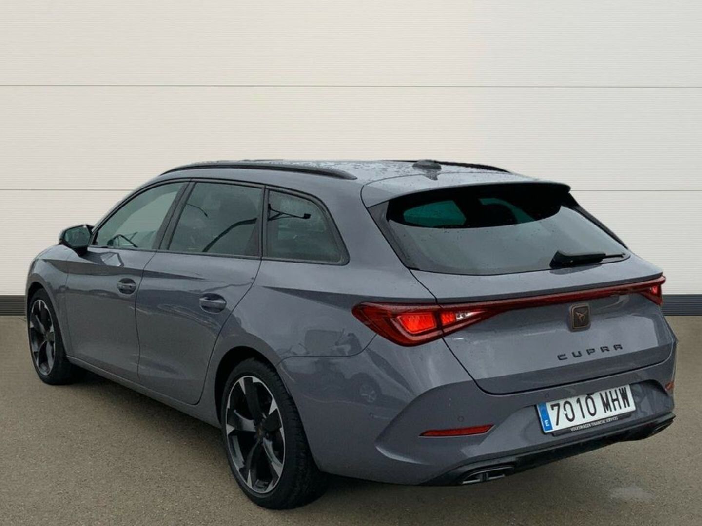 Cupra Leon Sportstourer 1.5 eTSI -