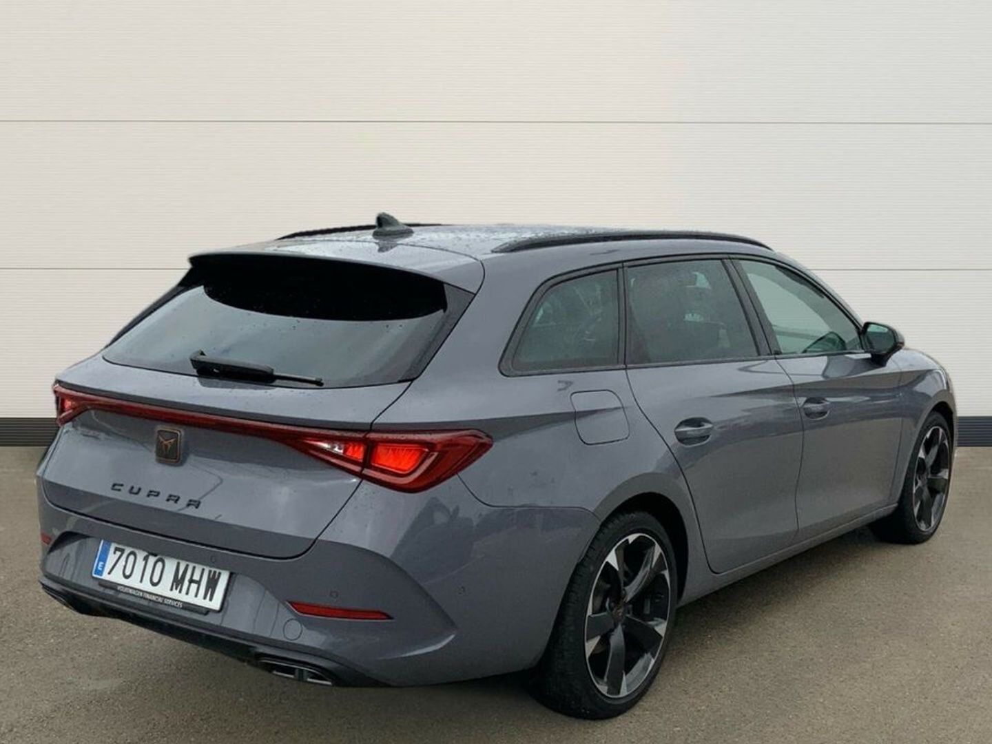 Cupra Leon Sportstourer 1.5 eTSI -