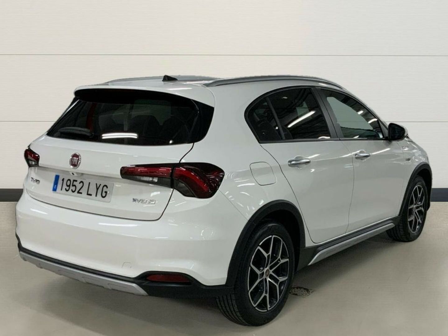 Fiat Tipo 1.5 Hybrid Cross