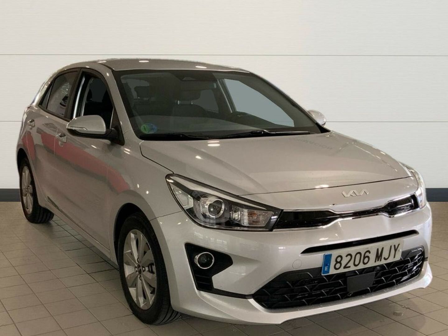 Kia Rio 1.0 T-GDi MHEV iMT Drive 74 kW (100 CV) Gris Plata Compact