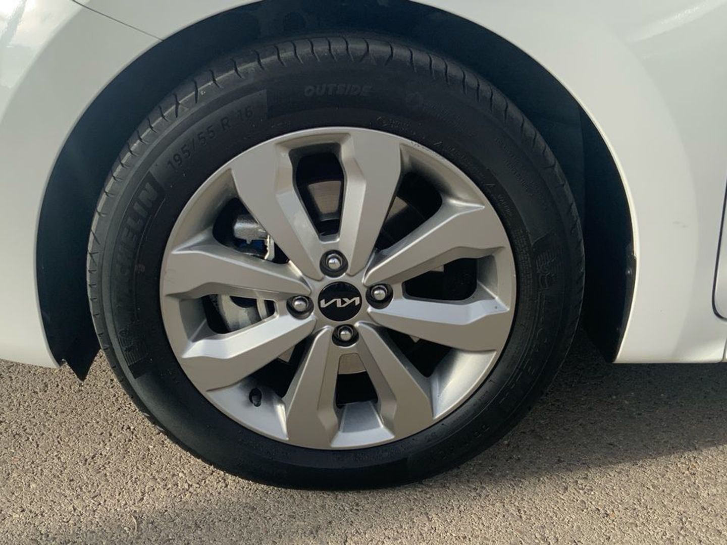 Kia Rio 1.0 T-GDi MHEV iMT Drive 74 kW (100 CV)