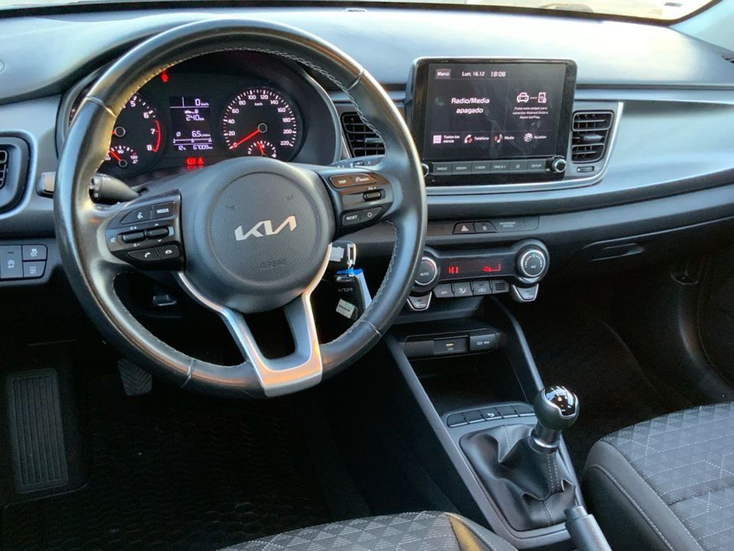Kia Rio 1.2 DPi Concept 62 kW (84 CV)