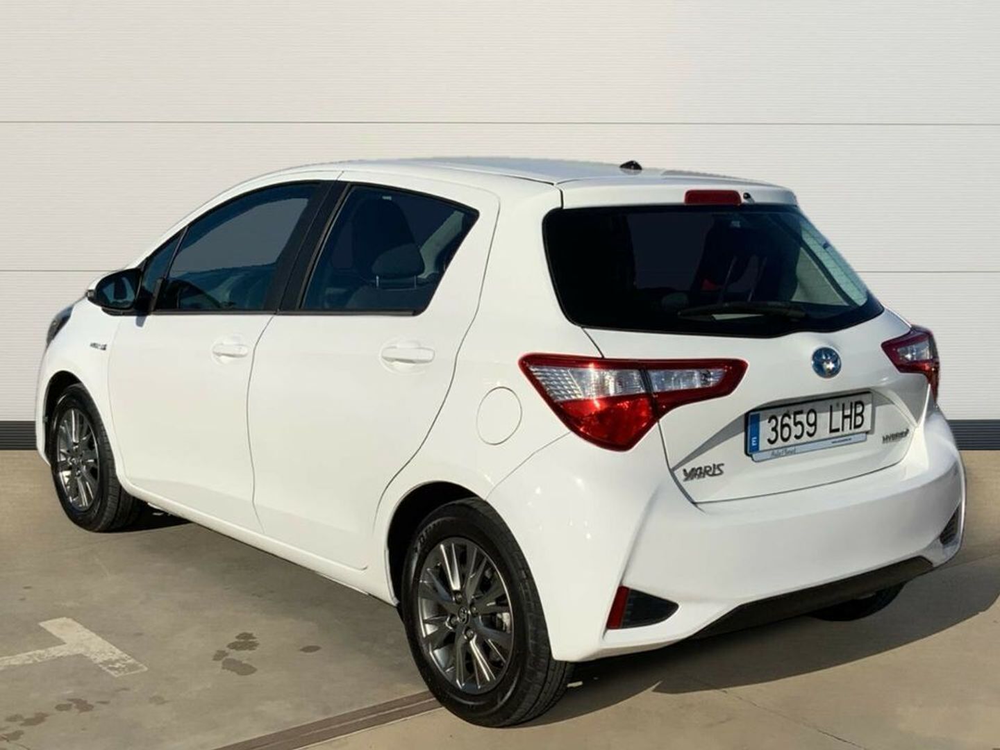 Toyota Yaris 1.5 100H Active 74 kW (100 CV)