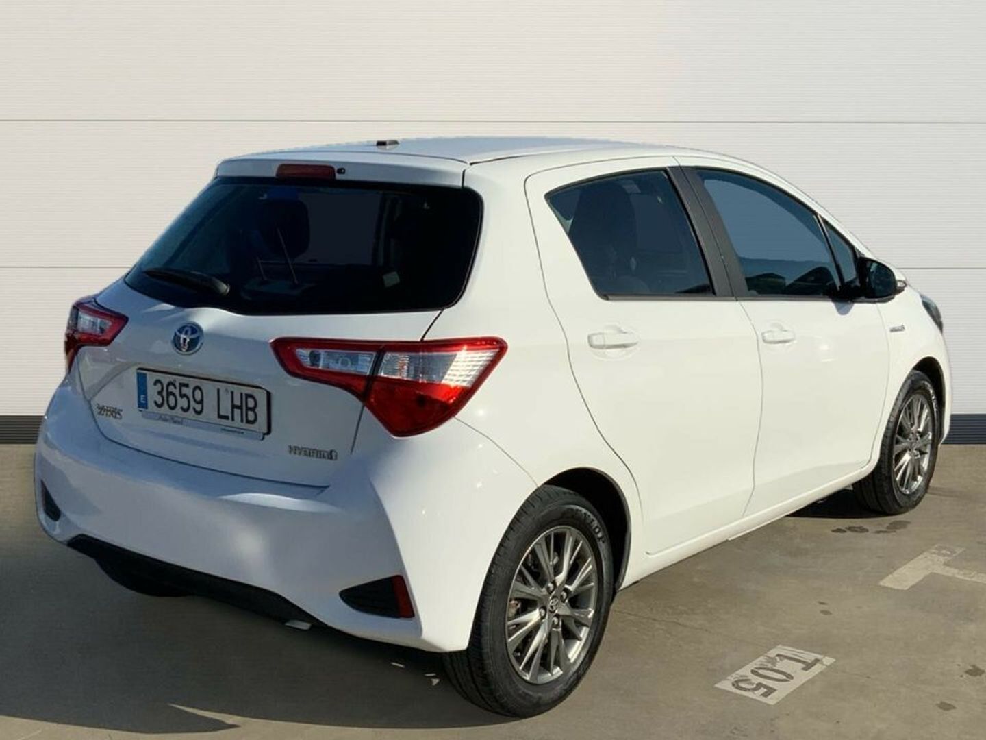 Toyota Yaris 1.5 100H Active 74 kW (100 CV)