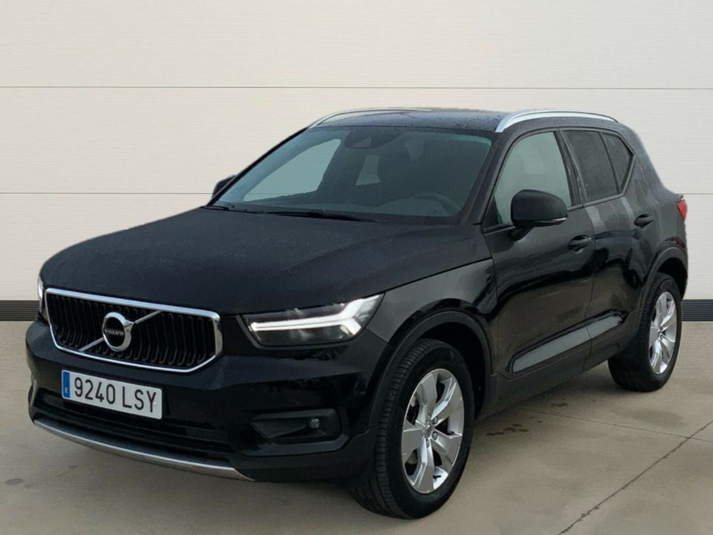 Volvo XC40 T2