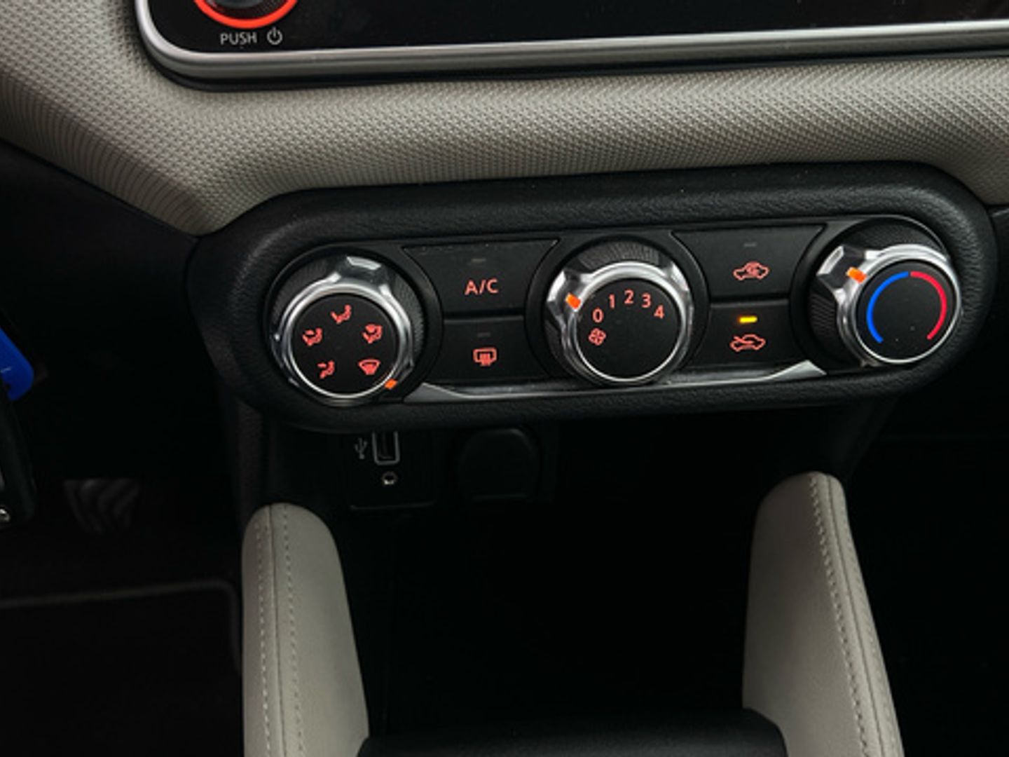 Nissan Micra DIG-T 117 N-Connecta 86 kW (117 CV)
