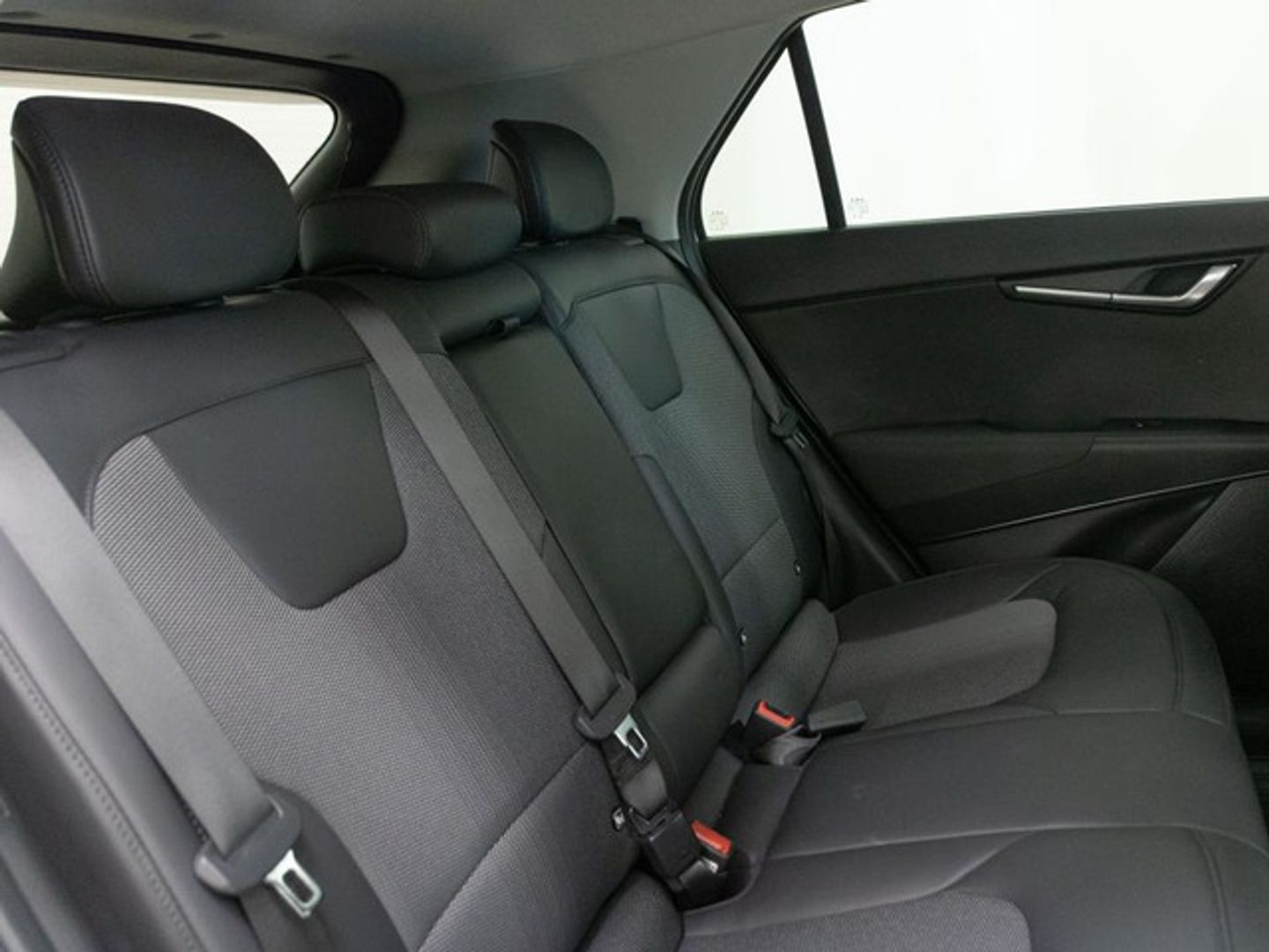 Kia e-Niro Drive (Long Range) 150 kW (204 CV)