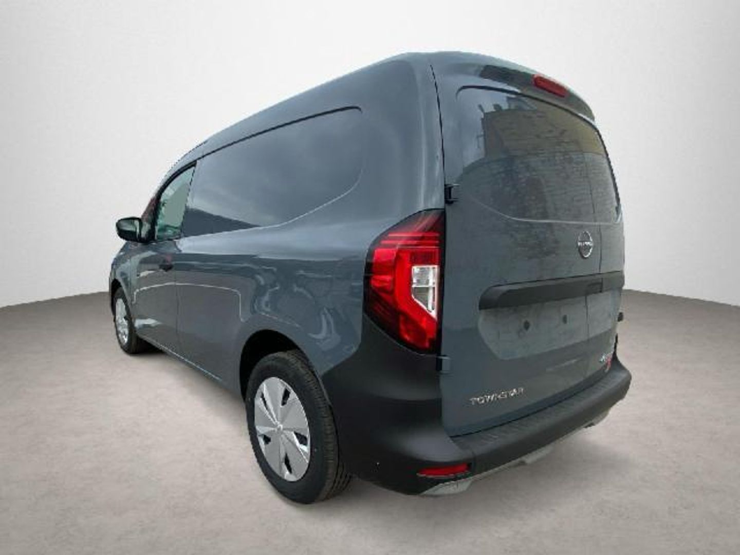 Nissan Townstar Furgon 45kWh Profesional L1 90 kW (122 CV)