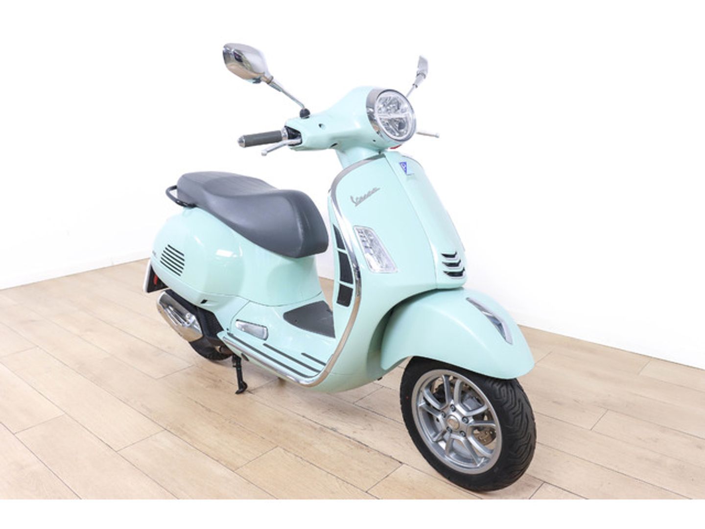 Vespa GTS 125