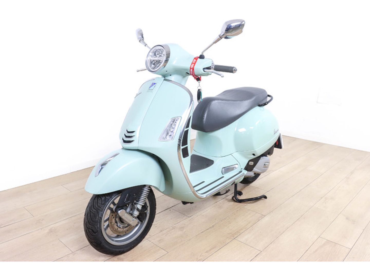 Vespa GTS 125