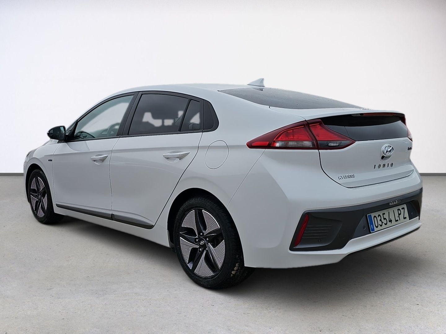 Hyundai Ioniq 1.6 GDI HEV