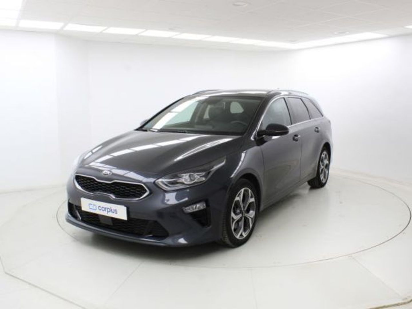 Kia Ceed Tourer 1.6 MHEV eMotion DCT 100 kW (136 CV)