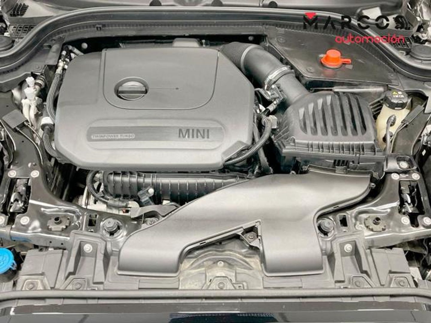 MINI MINI 5 Puertas Cooper 100 kW (136 CV)
