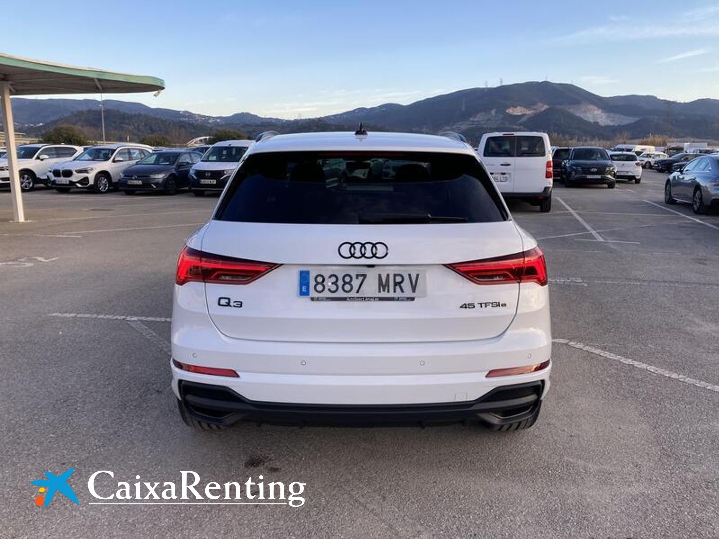 Audi Q3 TFSIe 45 TFSI e Black line