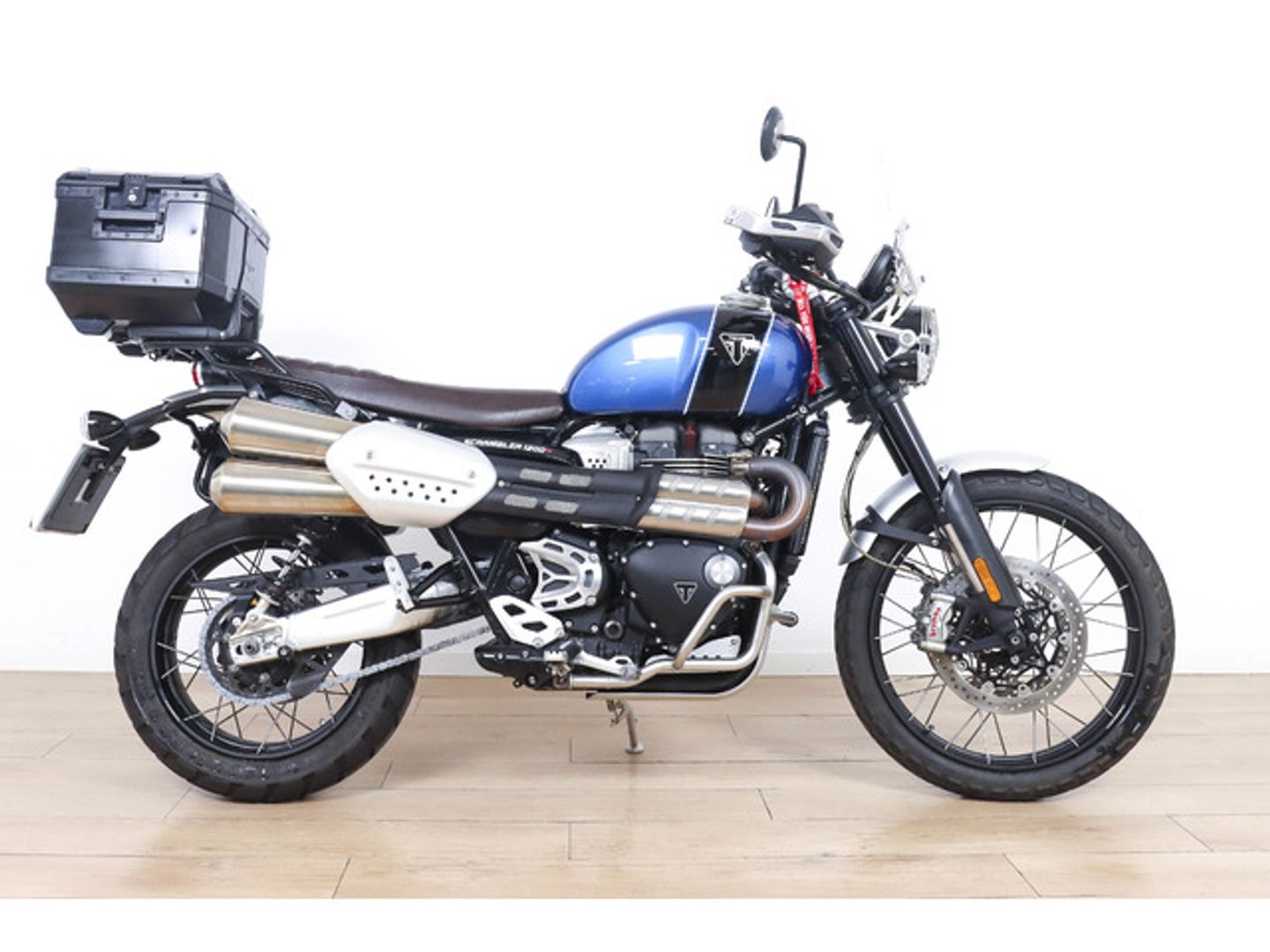 Triumph Scrambler 1200 XC Azul Motorcycle