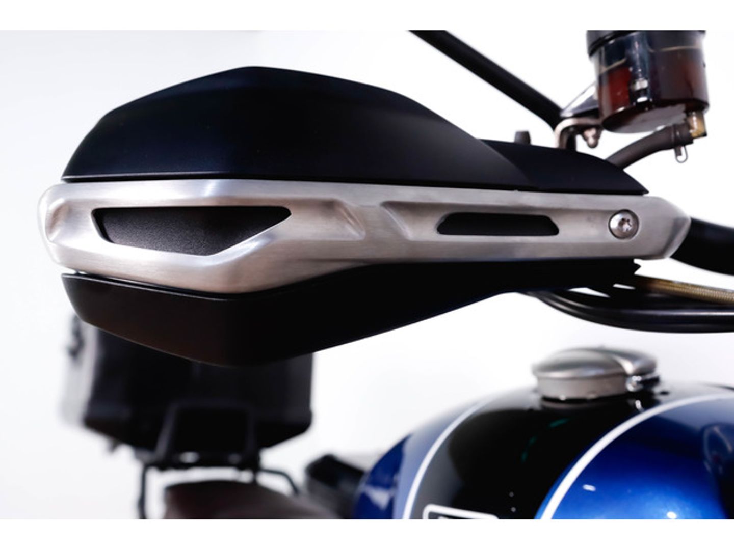 Triumph Scrambler 1200 XC Azul Motorcycle