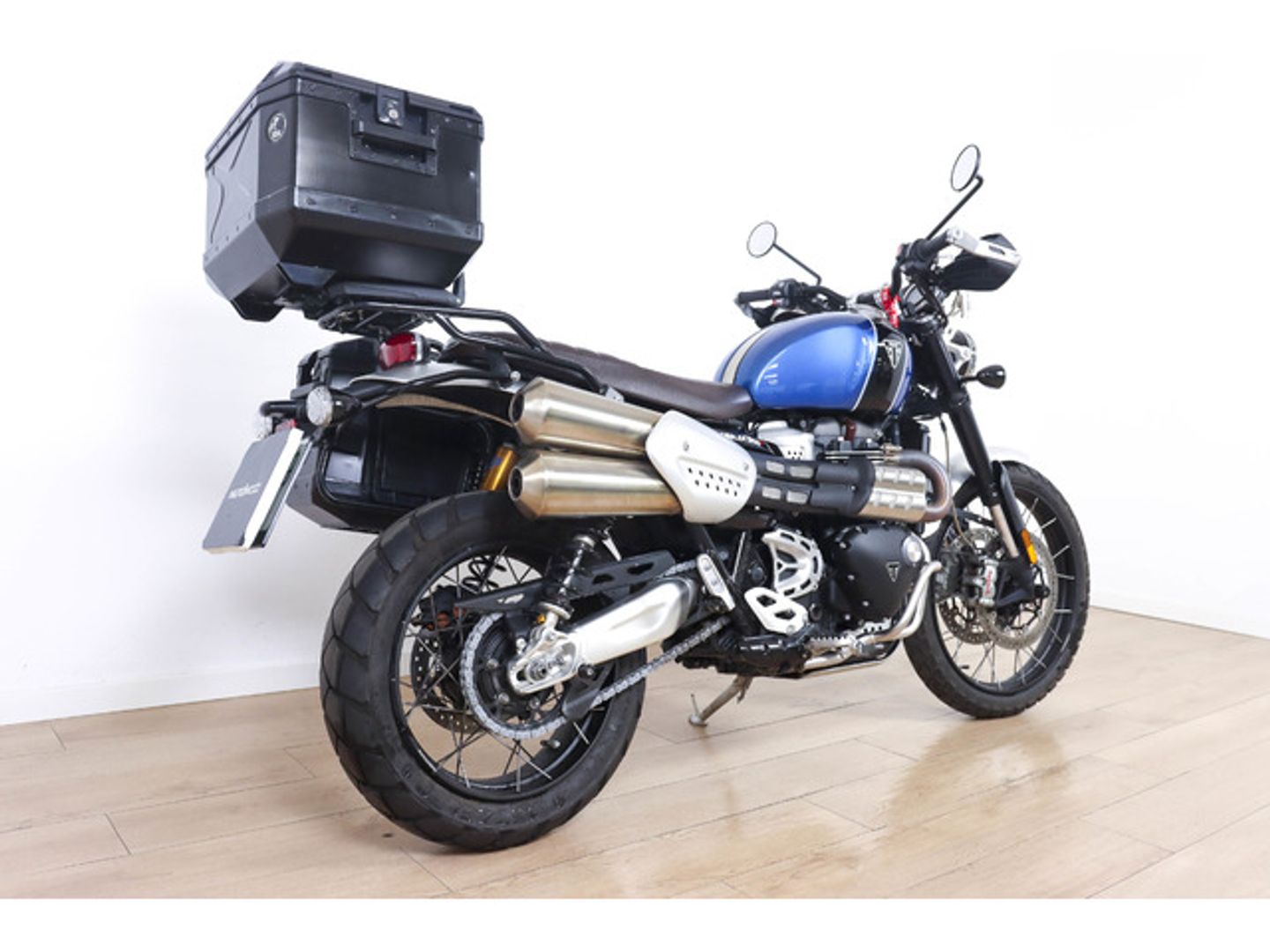Triumph Scrambler 1200 XC Azul Motorcycle