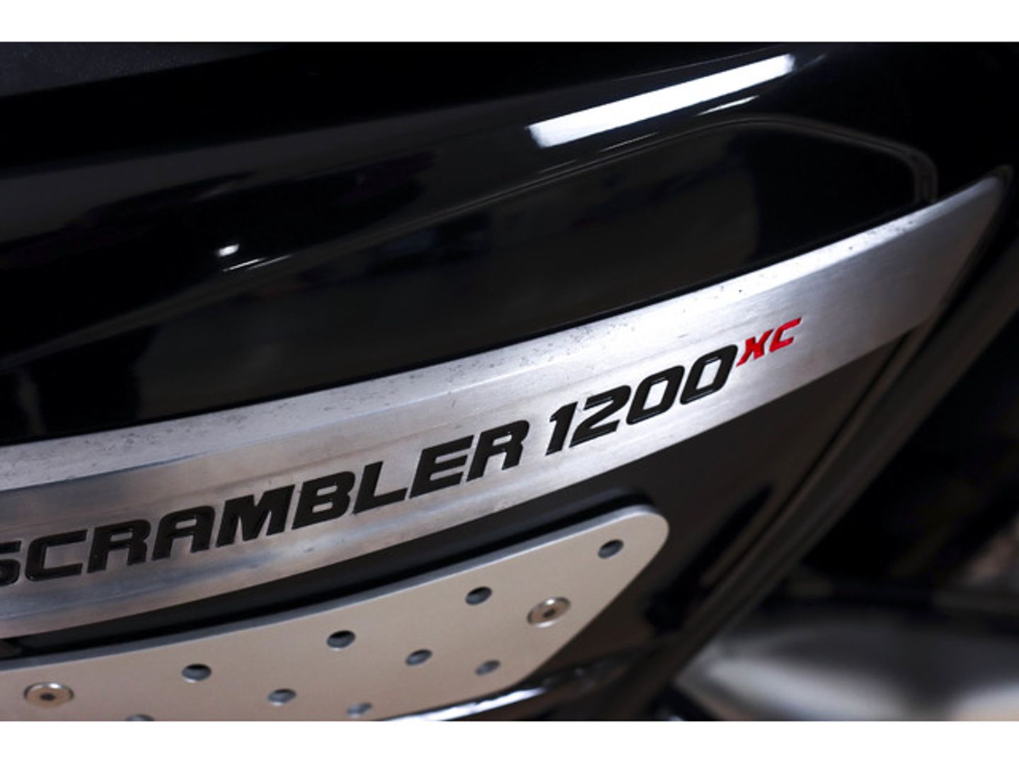 Triumph Scrambler 1200 XC Azul Motorcycle