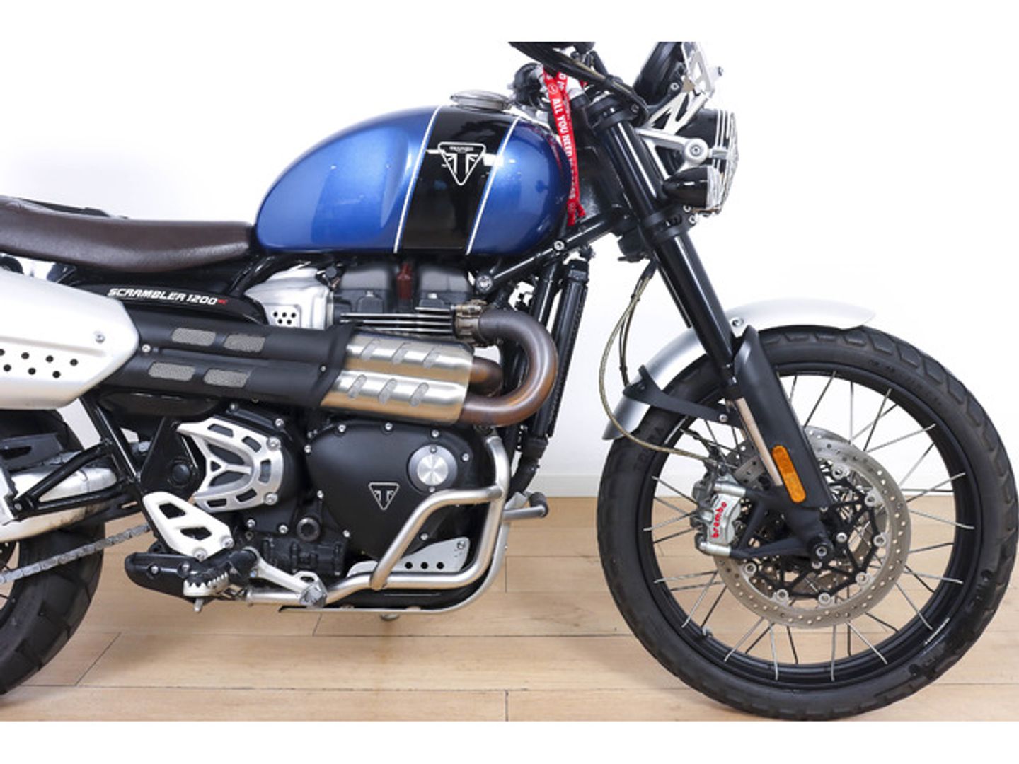 Triumph Scrambler 1200 XC Azul Motorcycle