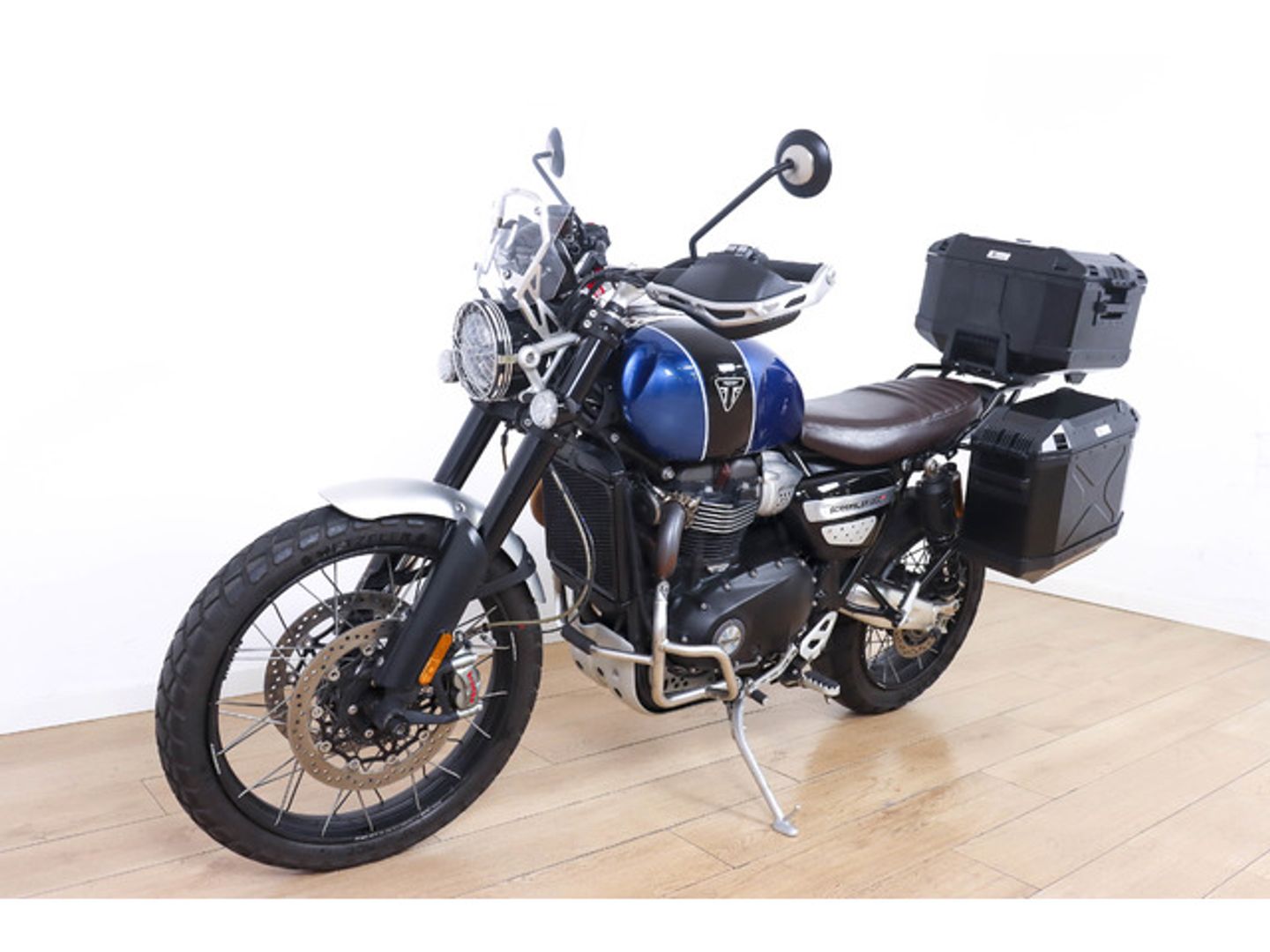 Triumph Scrambler 1200 XC Azul Motorcycle