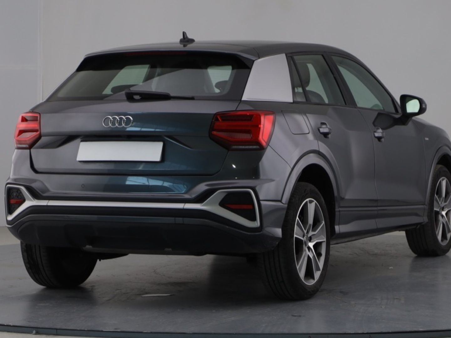 Audi Q2 30 TFSI S line