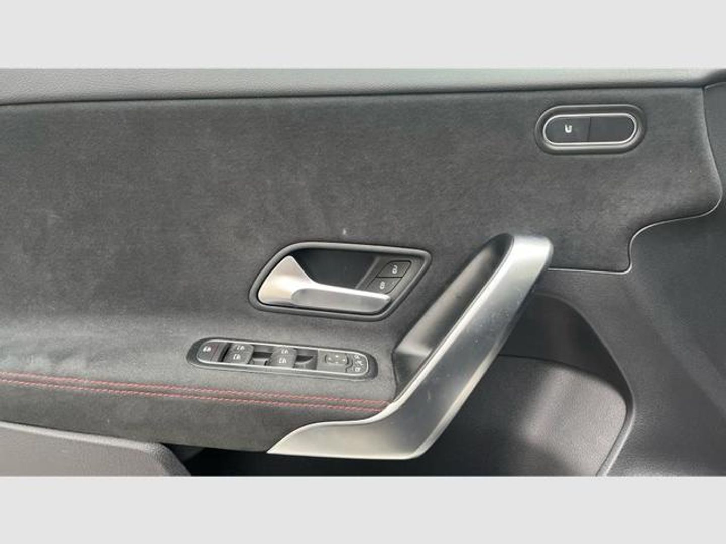 Mercedes-Benz Clase A 200 120 kW (163 CV)