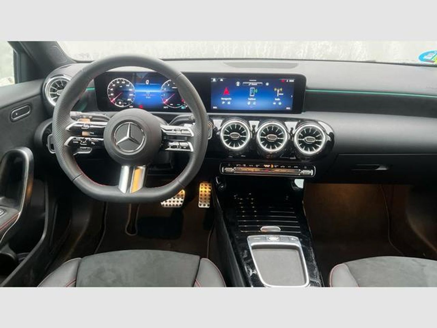 Mercedes-Benz Clase A 200 120 kW (163 CV)