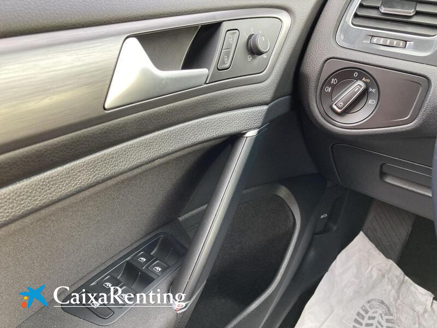 Volkswagen Golf 1.0 TSI Advance