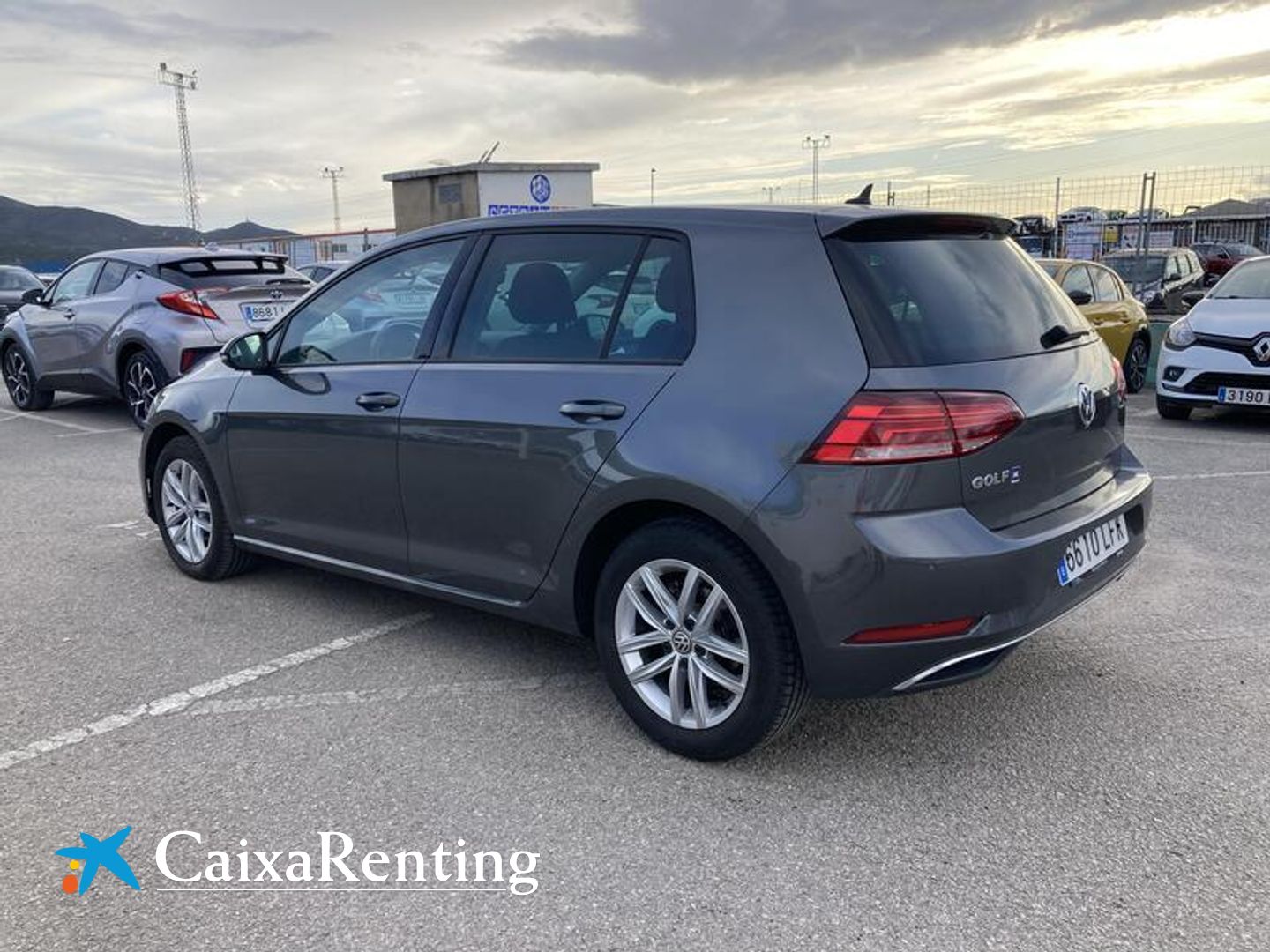Volkswagen Golf 1.0 TSI Advance
